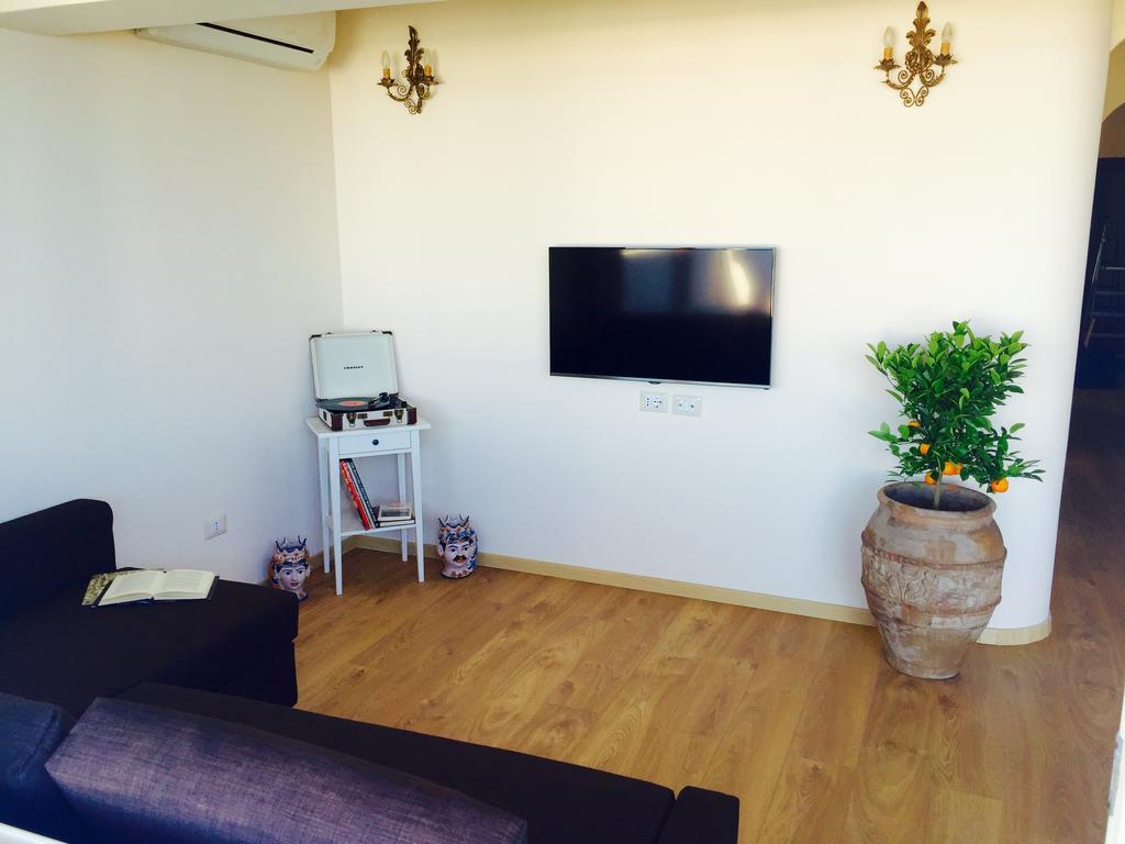 Apartamento Solarium Achilles Giardini-Naxos Exterior foto
